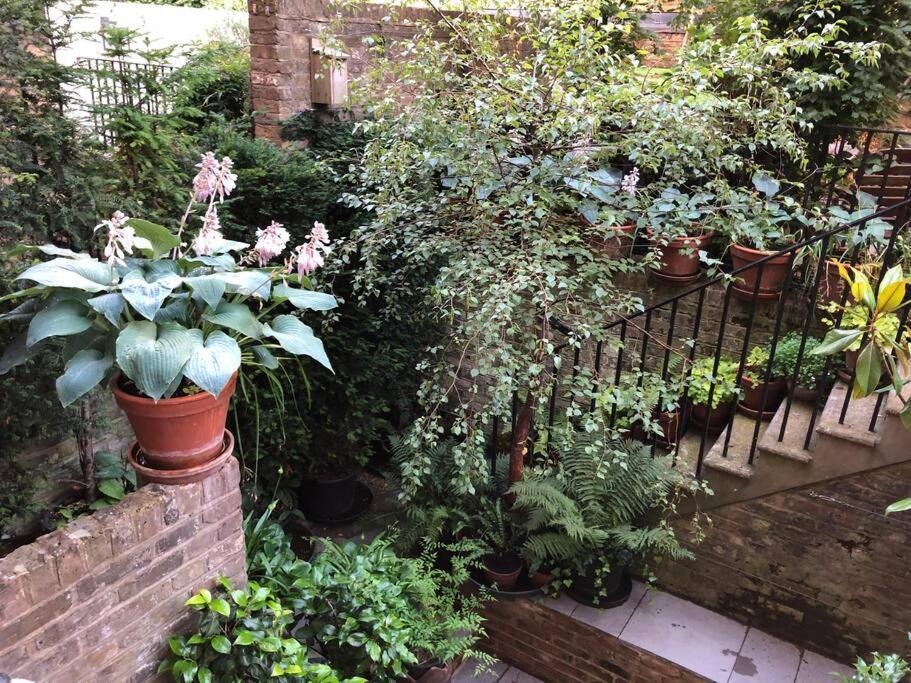 런던 Kings Cross, Self-Contained House & Private Garden 빌라 외부 사진