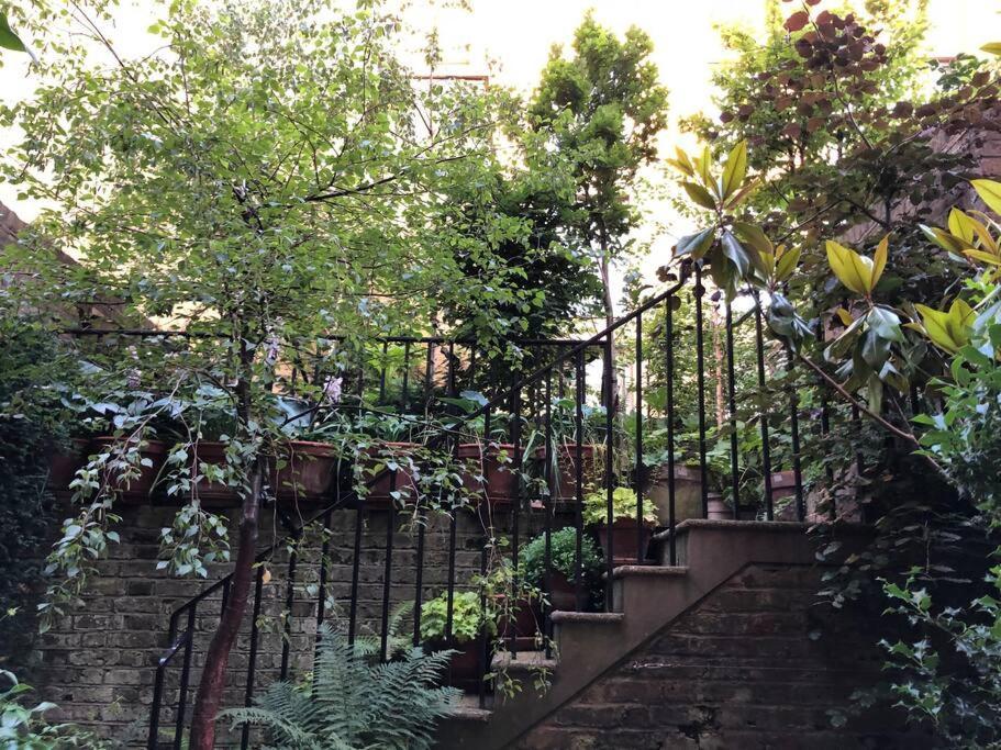 런던 Kings Cross, Self-Contained House & Private Garden 빌라 외부 사진